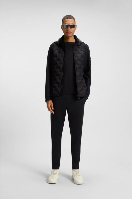 TRAINERS WITH WATERPROOF FINISH