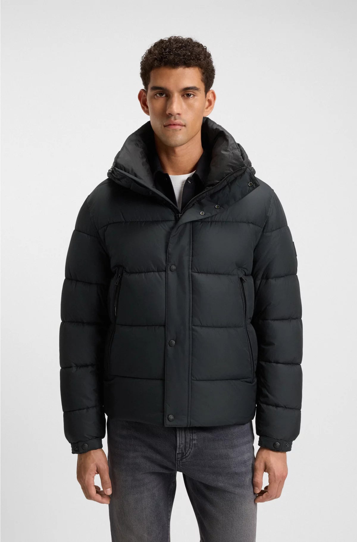 REGULAR-FIT PUFFER JACKET IN WATER-REPELLENT FABRIC