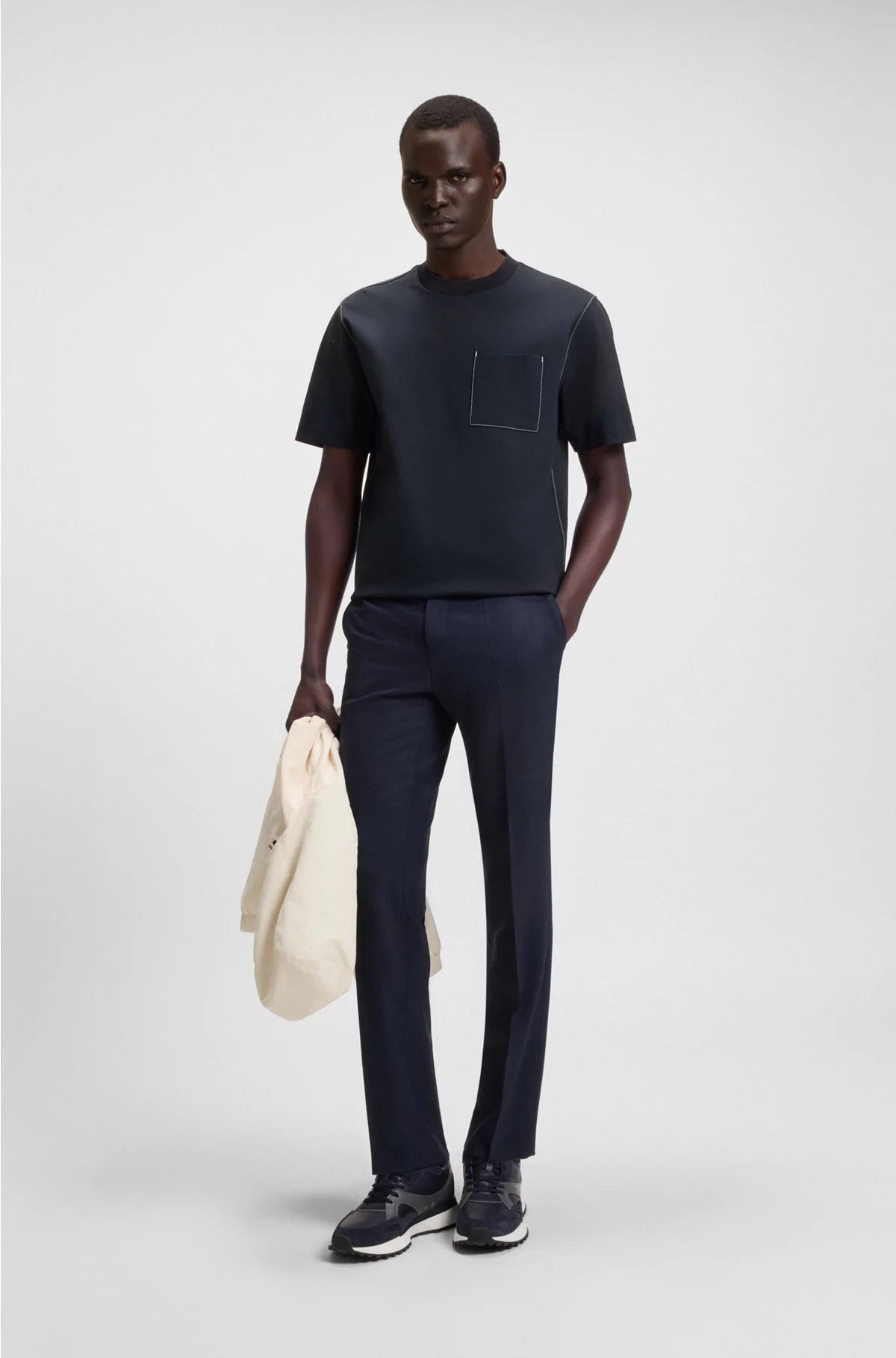 COTTON-BLEND T-SHIRT WITH POCKET DETAIL