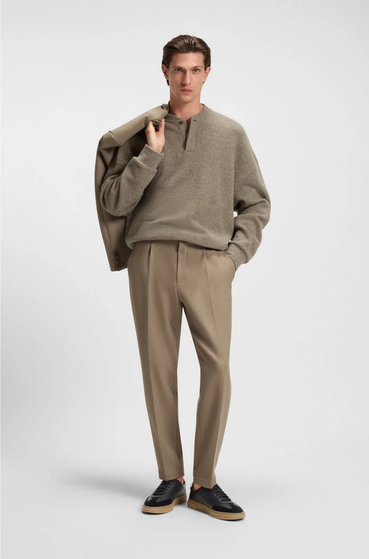 GRAINED-LEATHER TRAINERS WITH CONTRAST BACKTAB