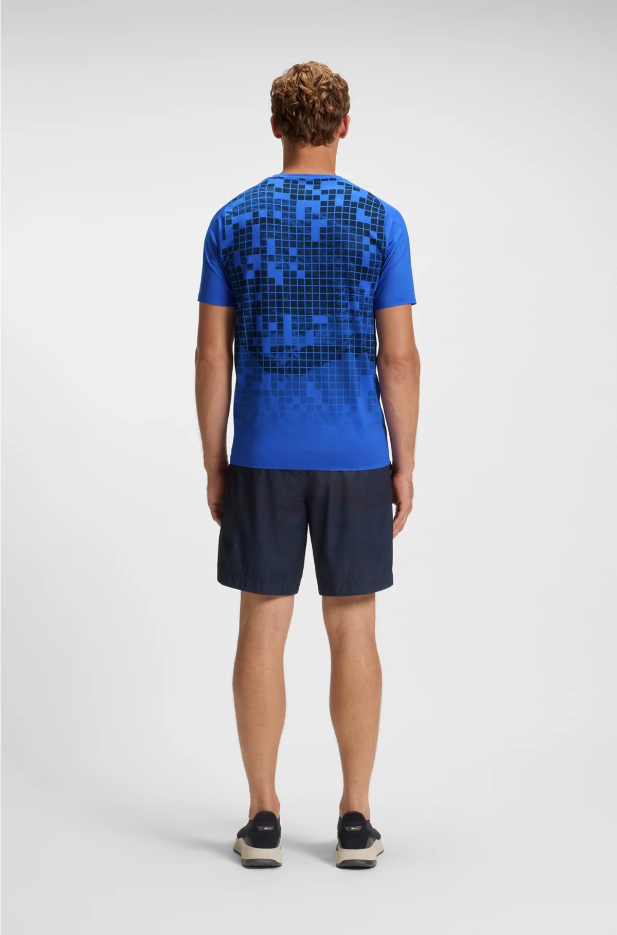 ACTIVE SLIM-FIT T-SHIRT IN PRINTED STRETCH MESH