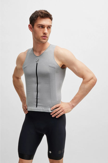 SLEEVELESS BASE LAYER IN ULTRA-LIGHT YARN